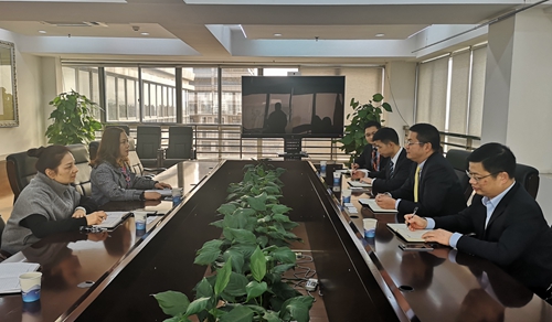 20181219 財(cái)務(wù)結(jié)算中心主動(dòng)對(duì)接銀行拓寬融資思路_副本.jpg