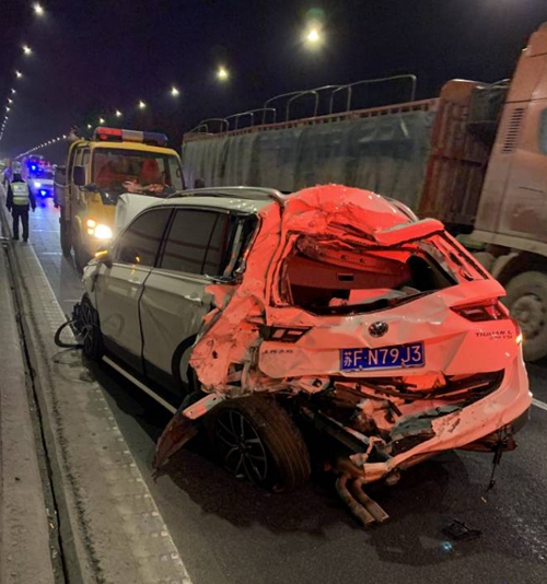 2019.1.28塘嶺事故車(chē) 李新波攝_副本.jpg